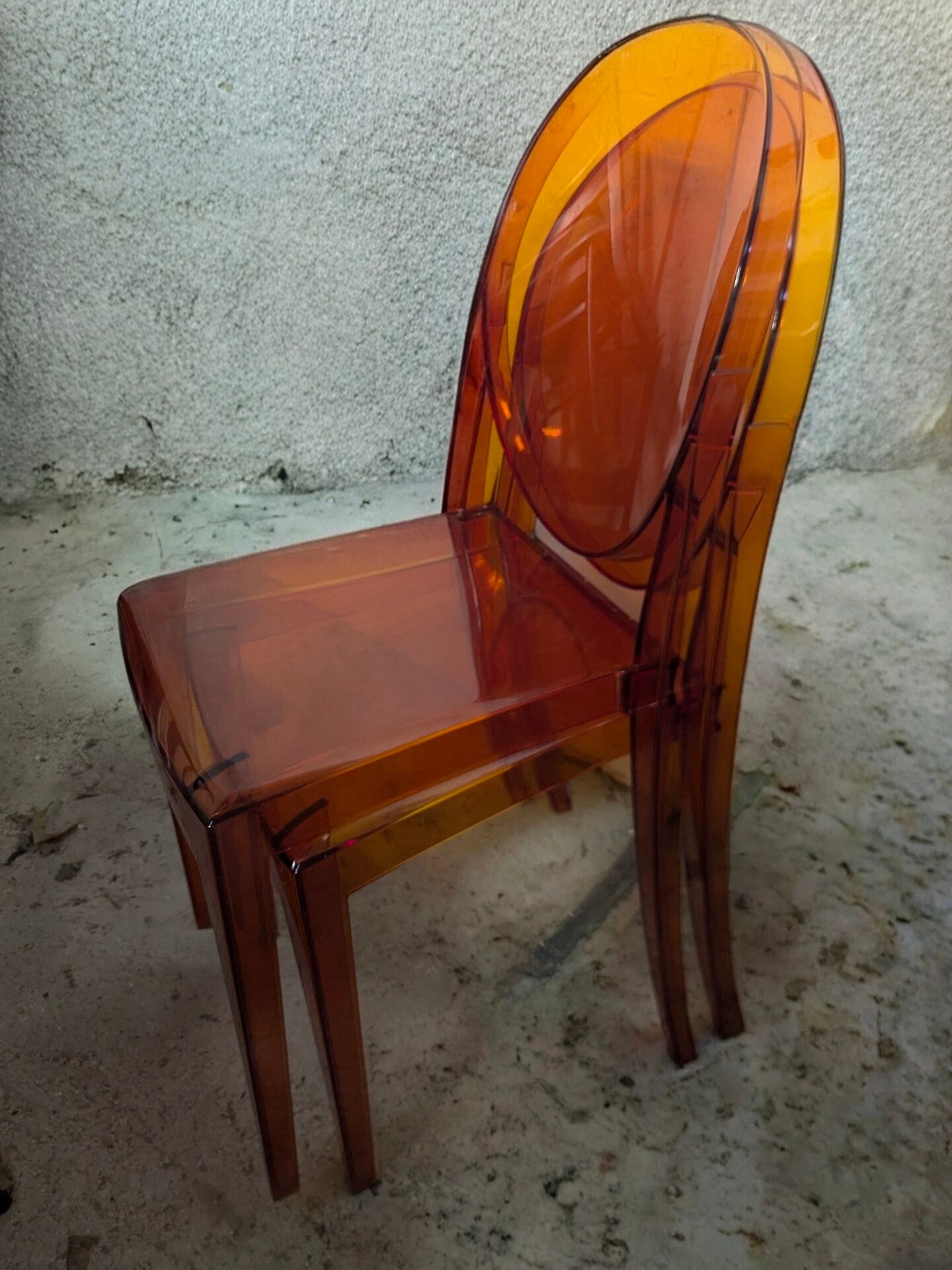 Paire chaises Ghost Kartell design  Starck