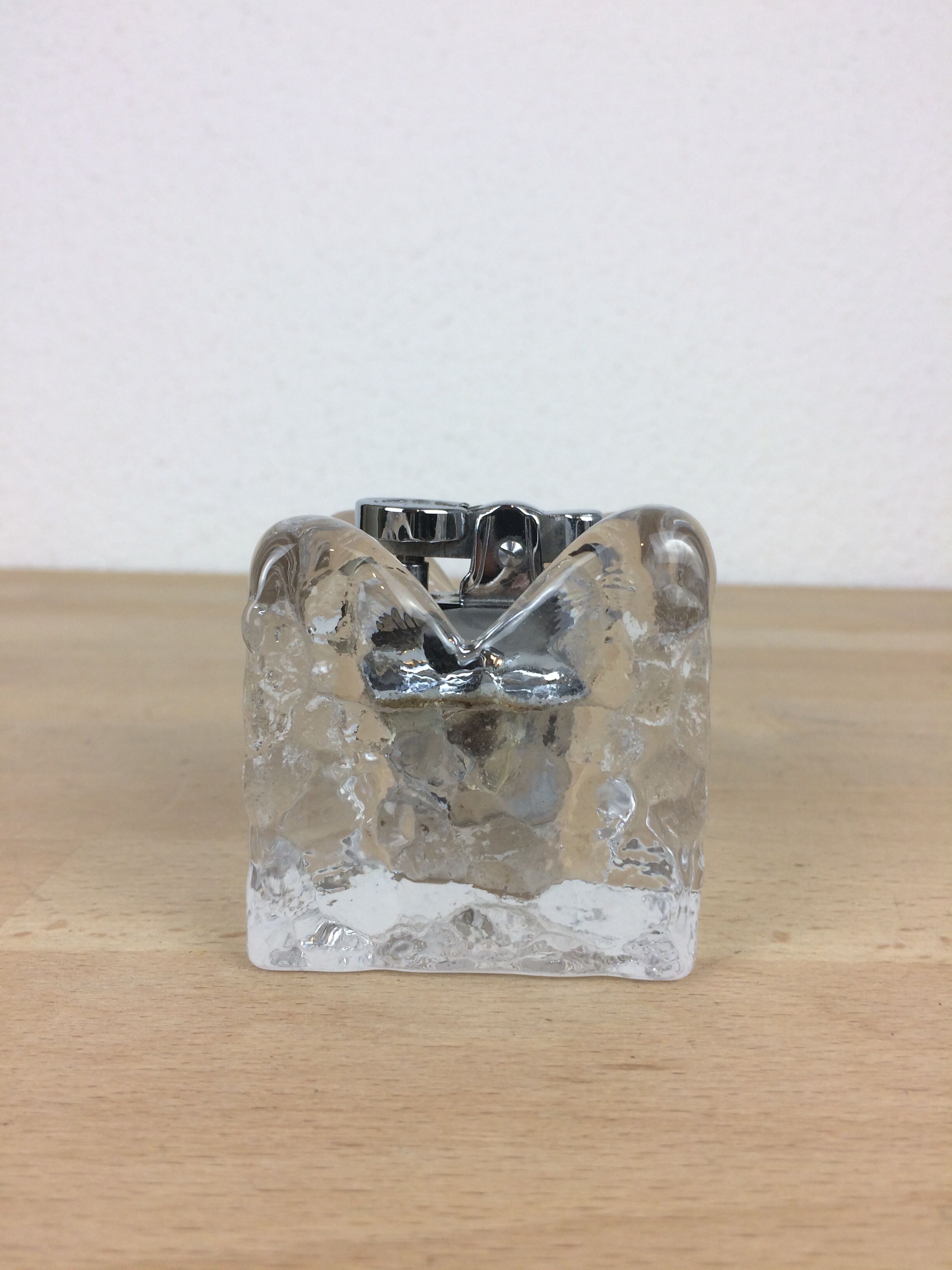 Briquet glaçon cubique en verre