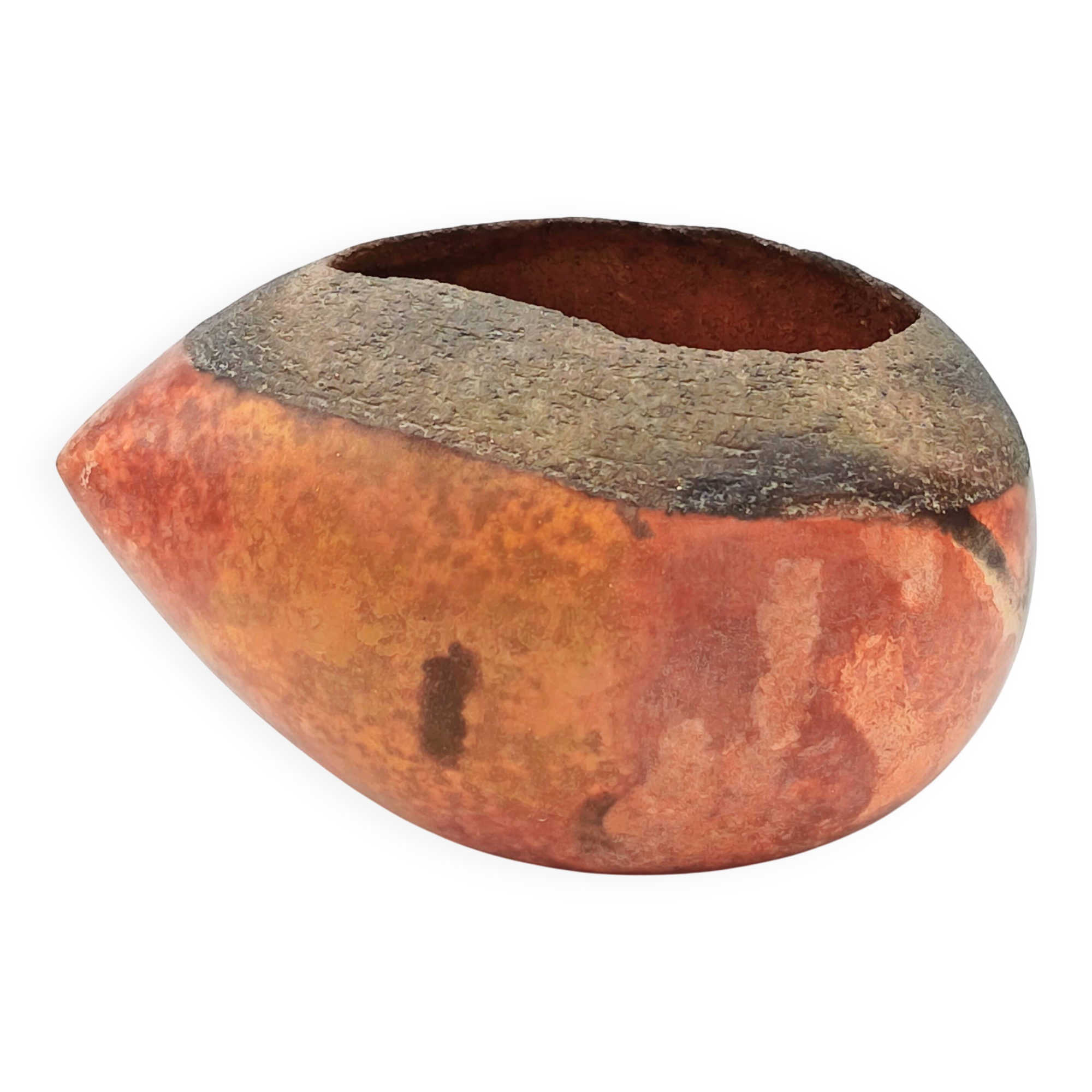 Raku ceramic vase by Anne-Sophie Dubois