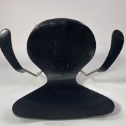 Arn Jocobsen black lacquered wooden armrest chair in the year 50