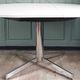 Table à manger "Pelikan" extensible. Esprit Florence Knoll. Roche Bobois 70