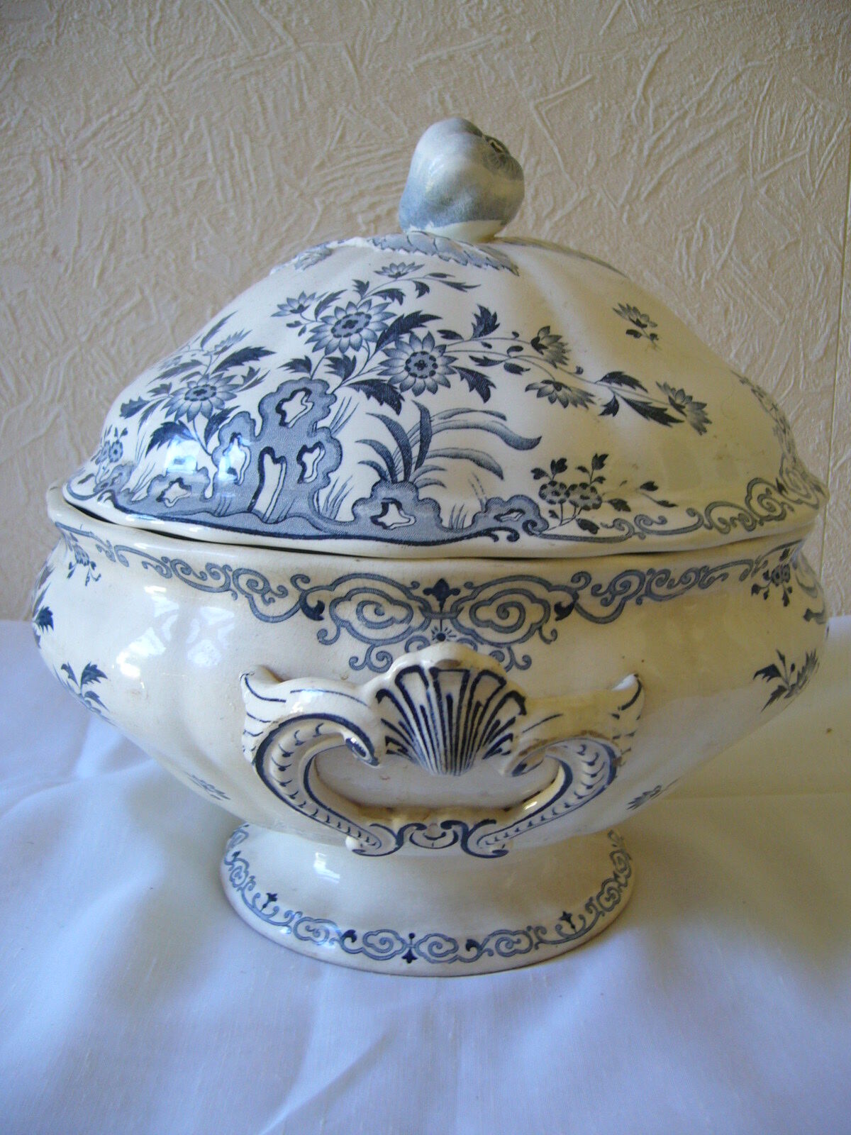 Former soup dish Digoin Sarreguemines