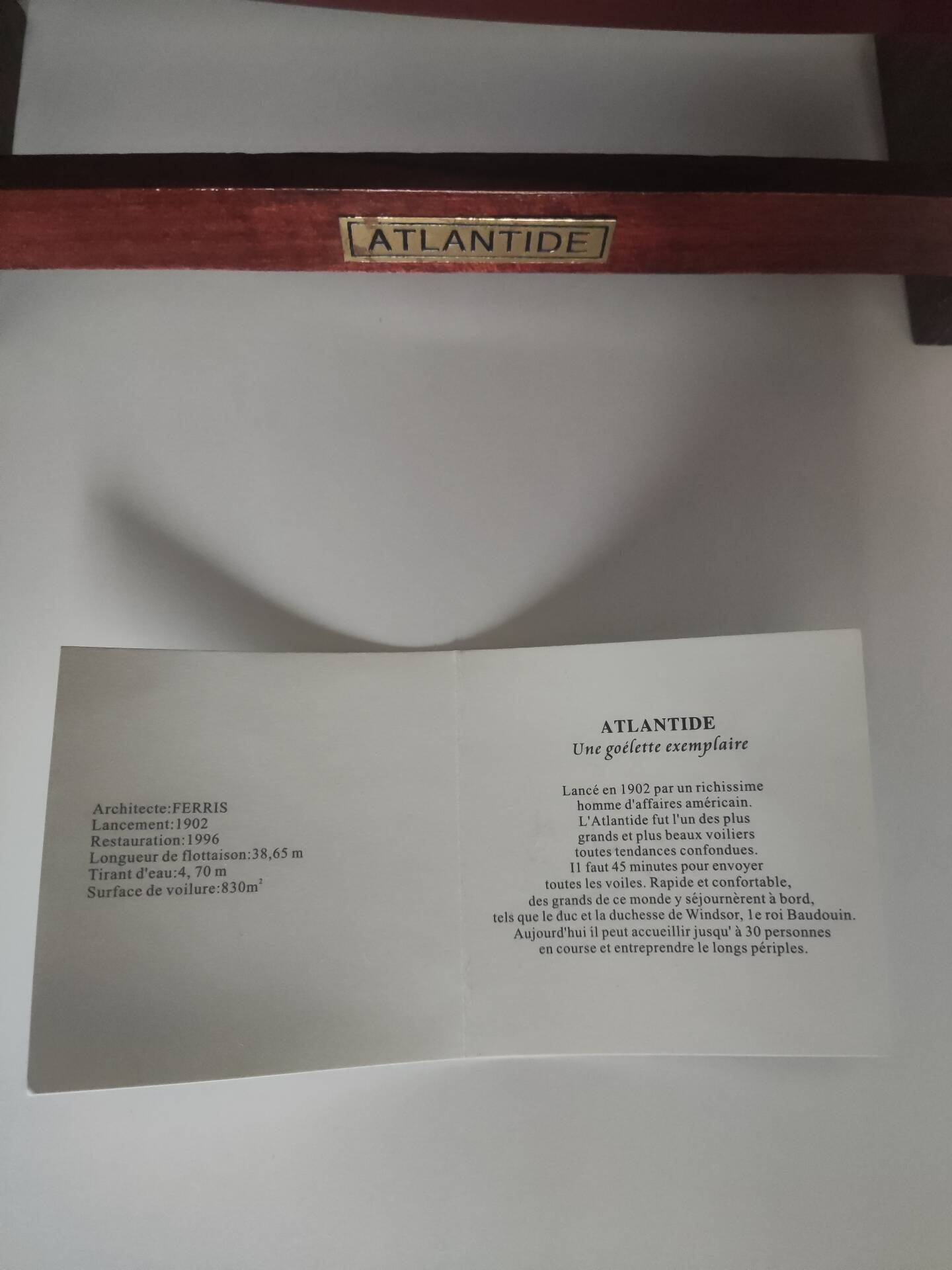 Collection model of the three-masted schooner L'Atlantide.