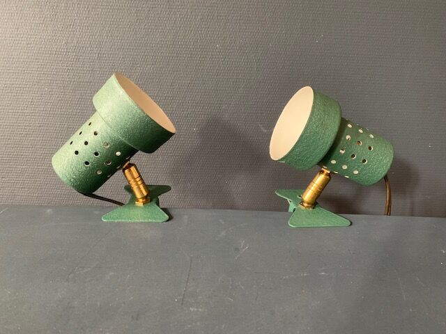 Spotlight clip 50s metal green bottle
