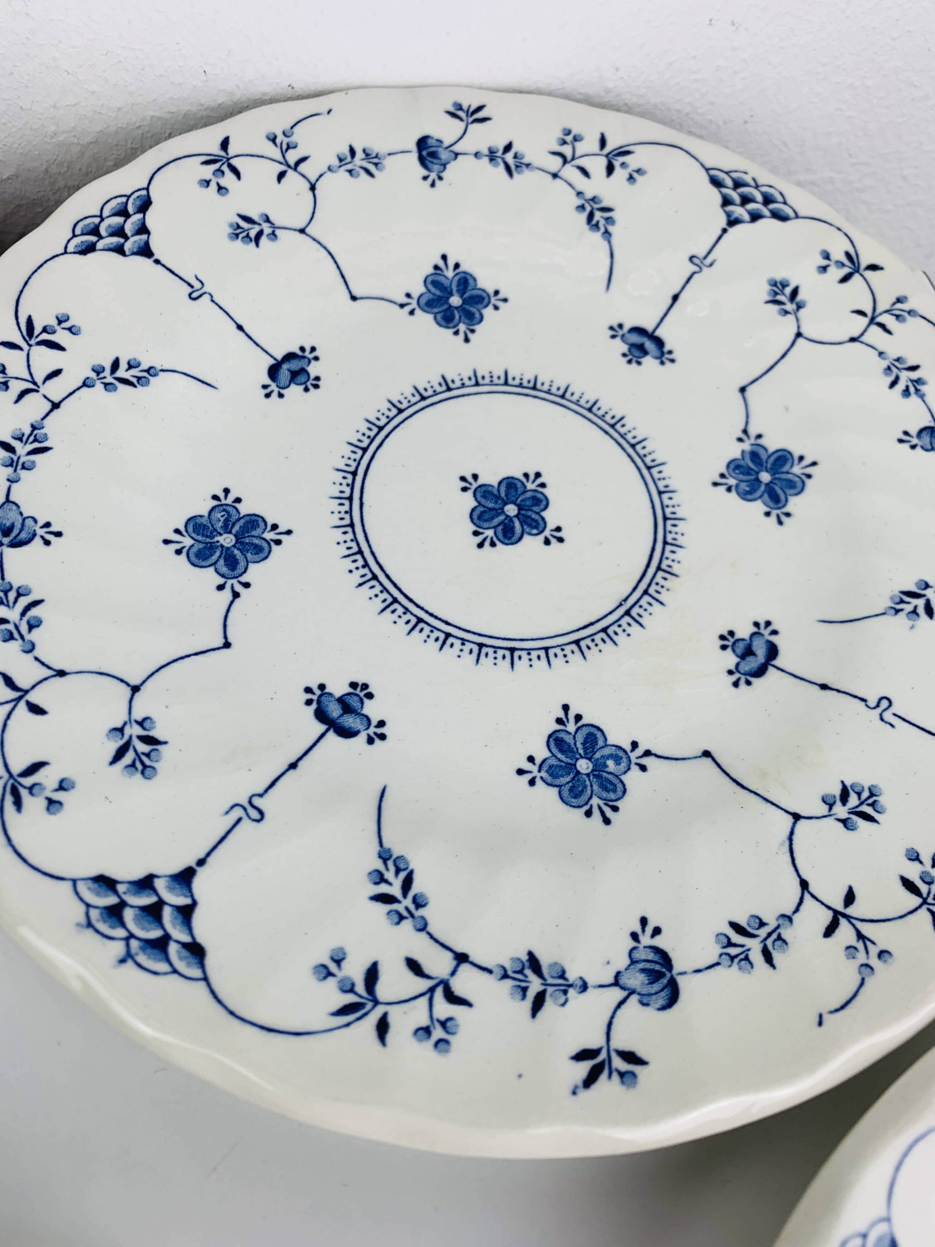 6 dessert plates Myott model Finlandia, English ironstone.