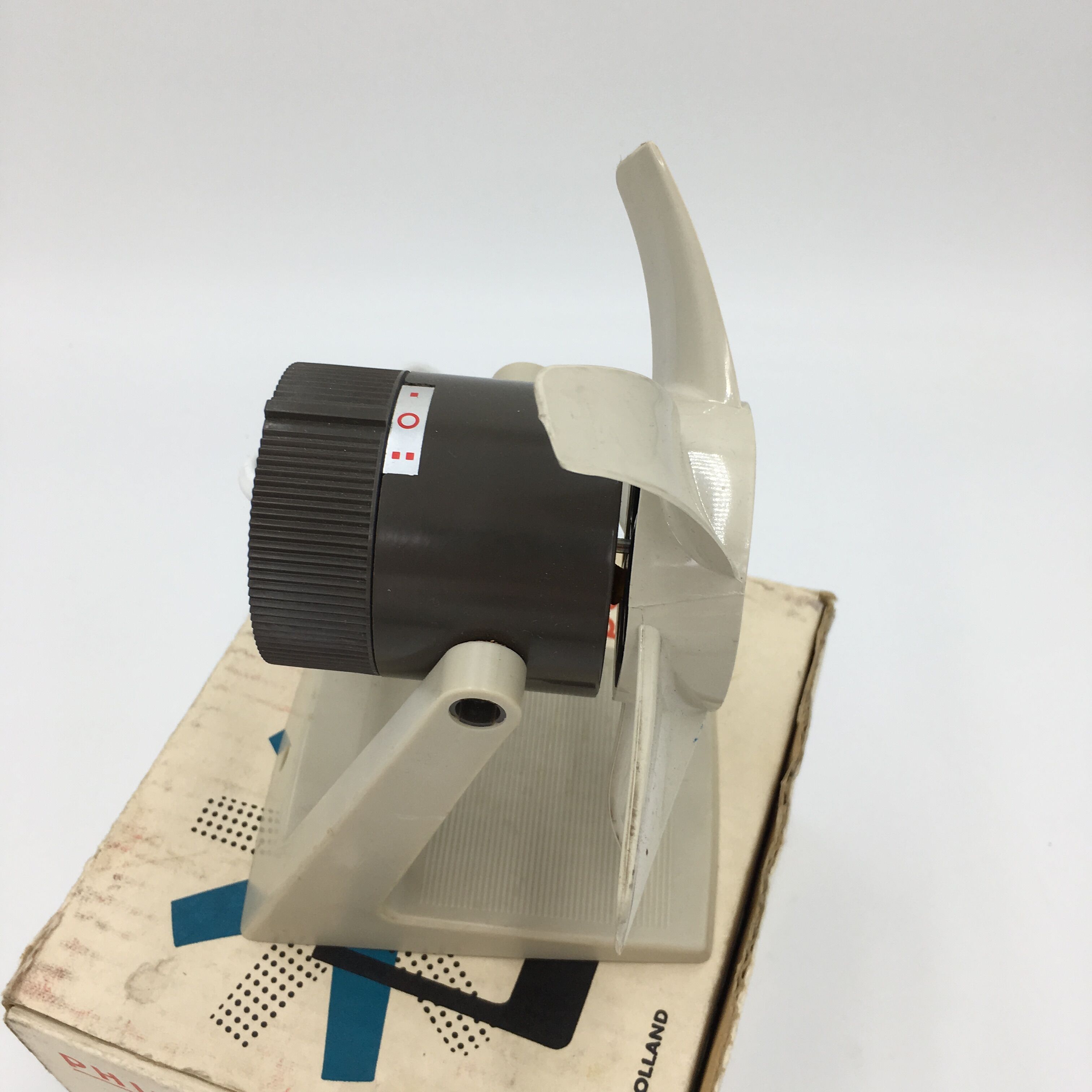 Philips retro fan in its original box