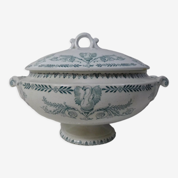 iron earth tureen compiegne