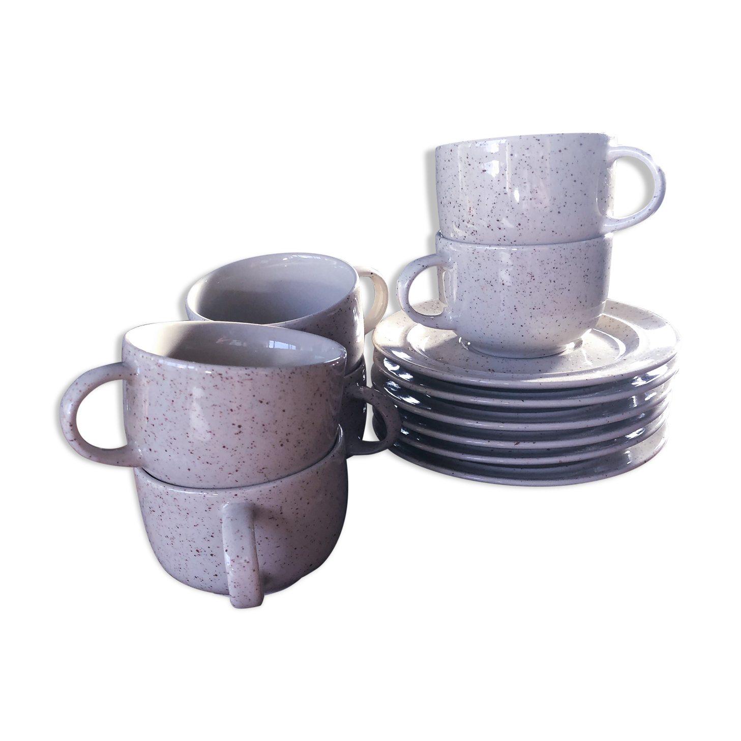 Set of 6 cups with its 6 speckled subcups