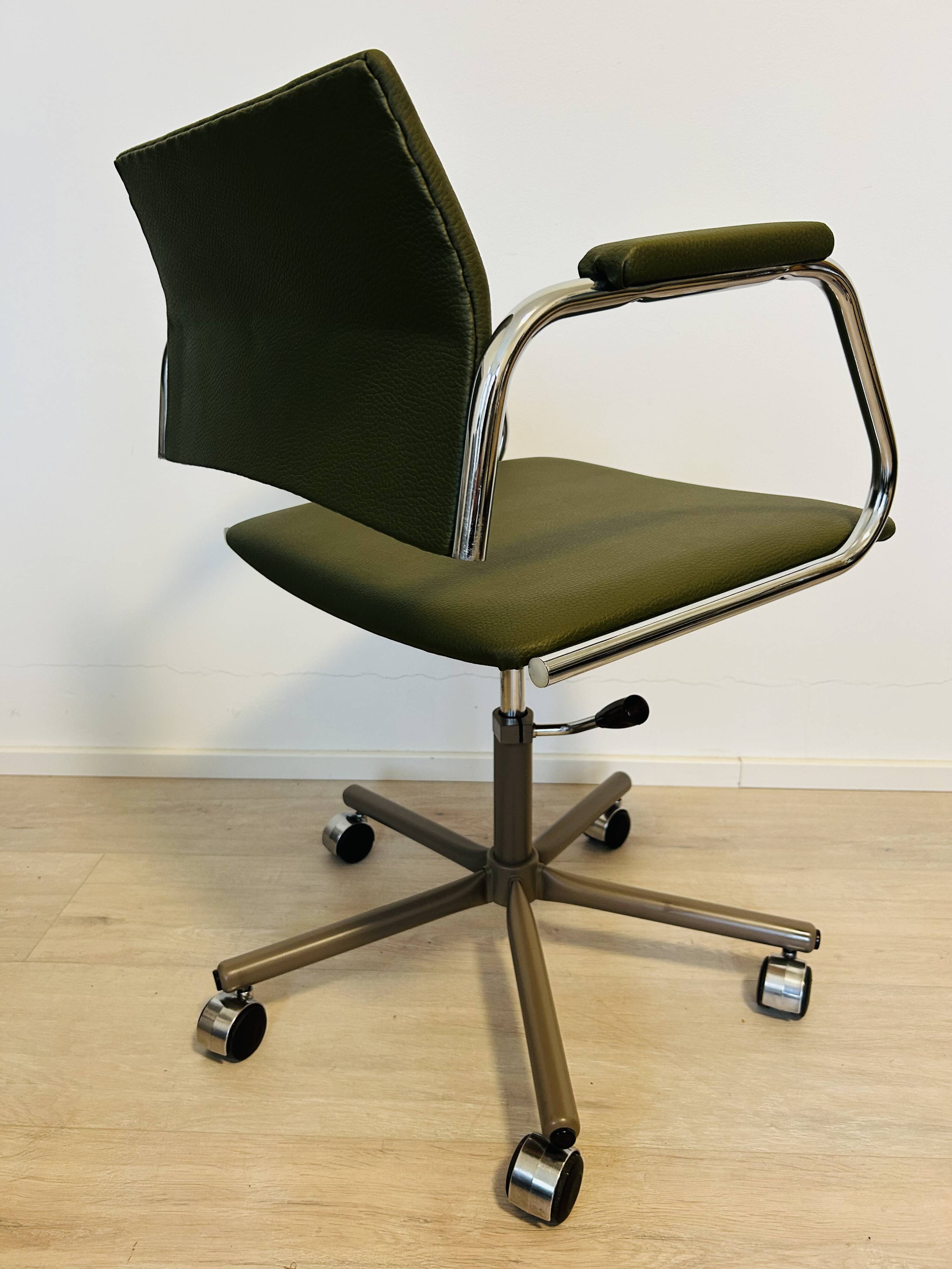 Vintage Fern Gray Office Chair by Kovona Model K-380, Czechoslovakia 1970’s