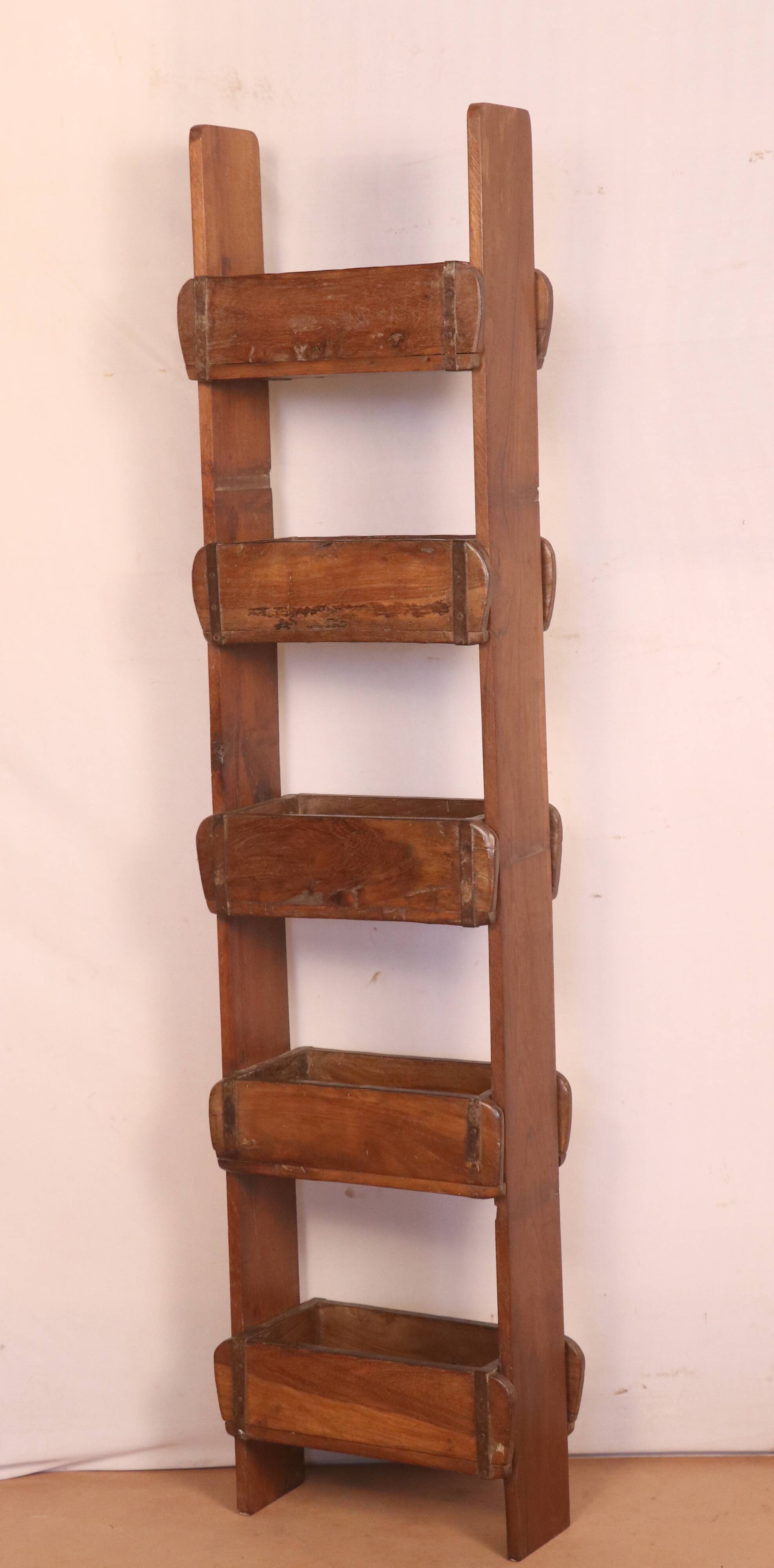 Shelf 5 levels in Burmese teak