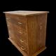 Commode en chêne pied compas