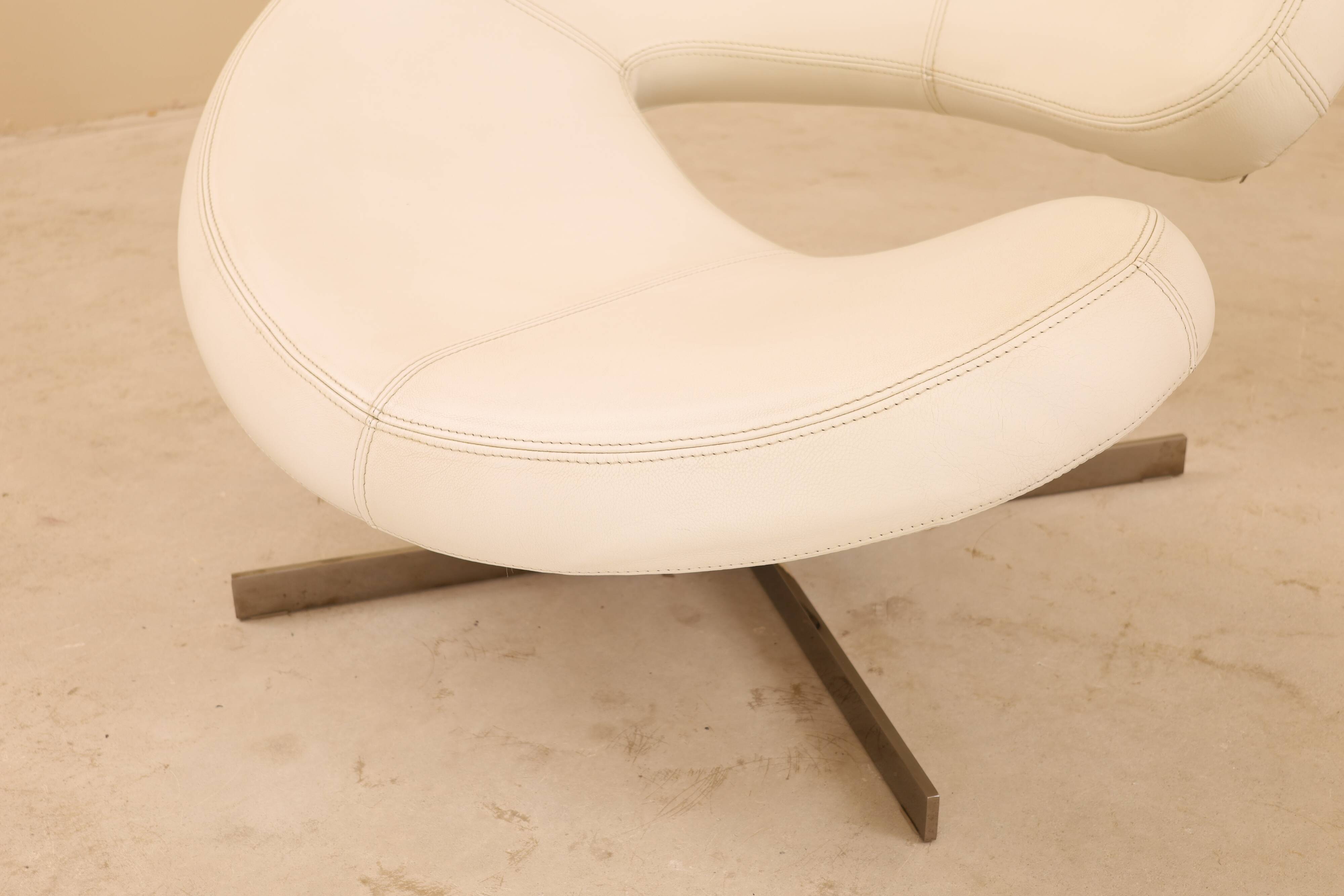 Nuage leather armchair, Roche Bobois, France, 1990s