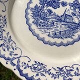 8 flat plates Digoin Sarreguemines blue and white vintage with countryside village décor