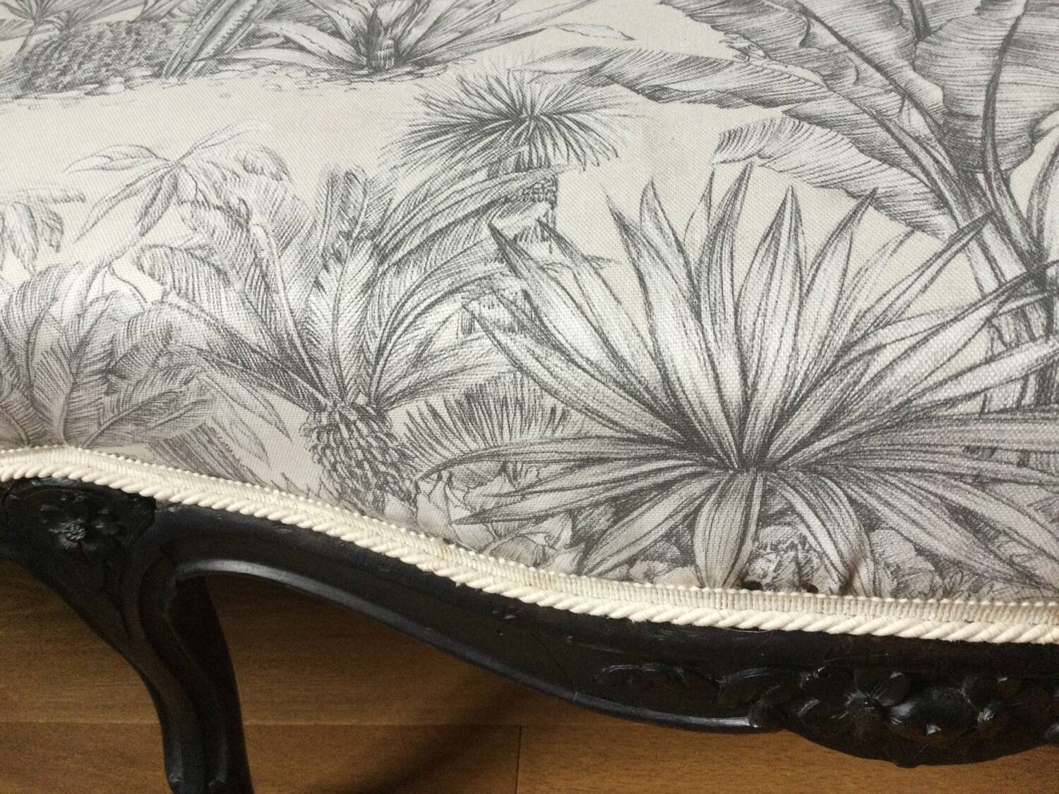 Napoleon III style bench