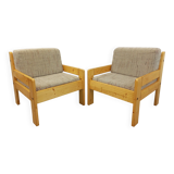 Set of 2 vintage fireside chairs in pine and fabric from the 70s