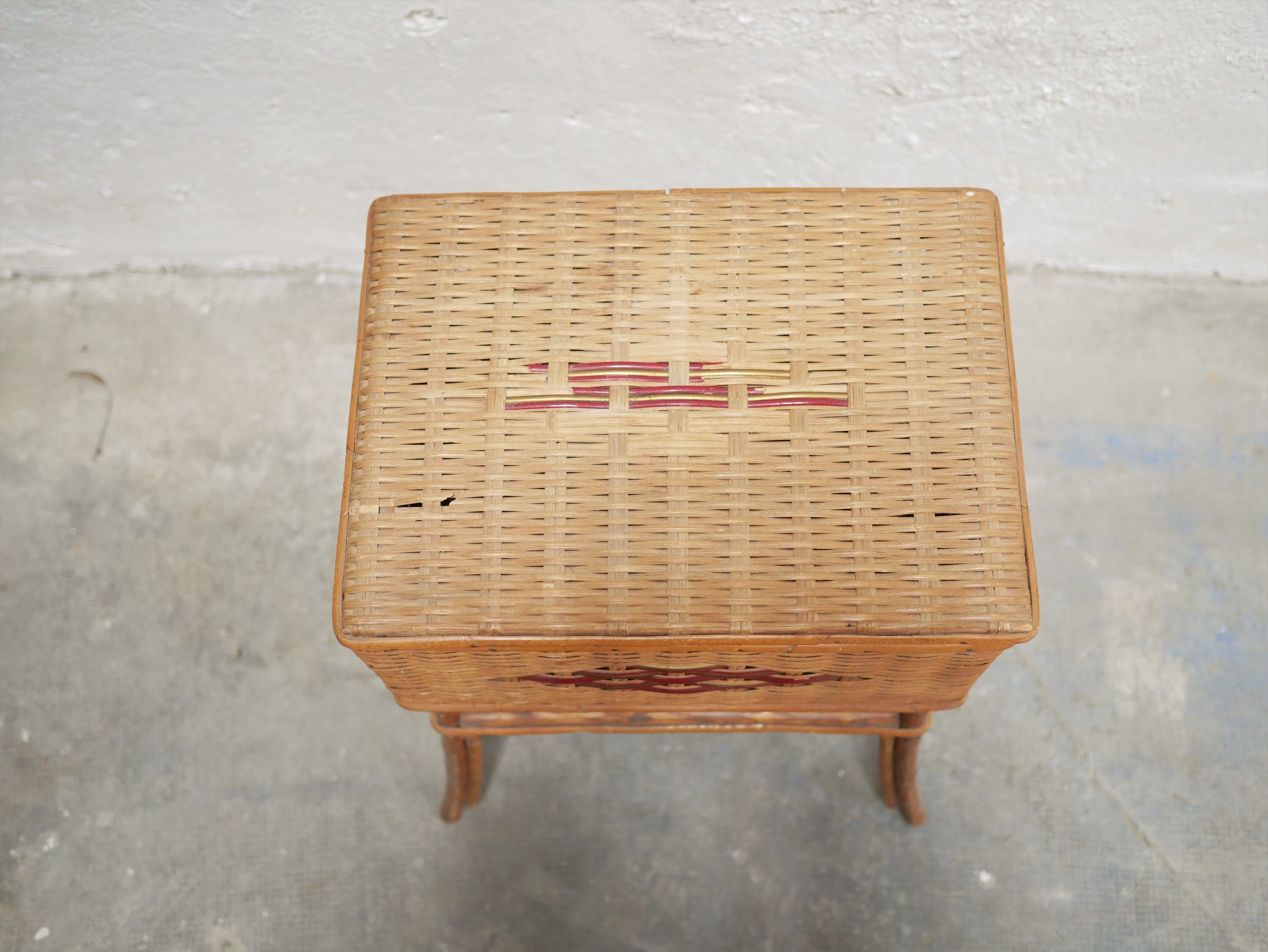 Worker vintage rattan basket