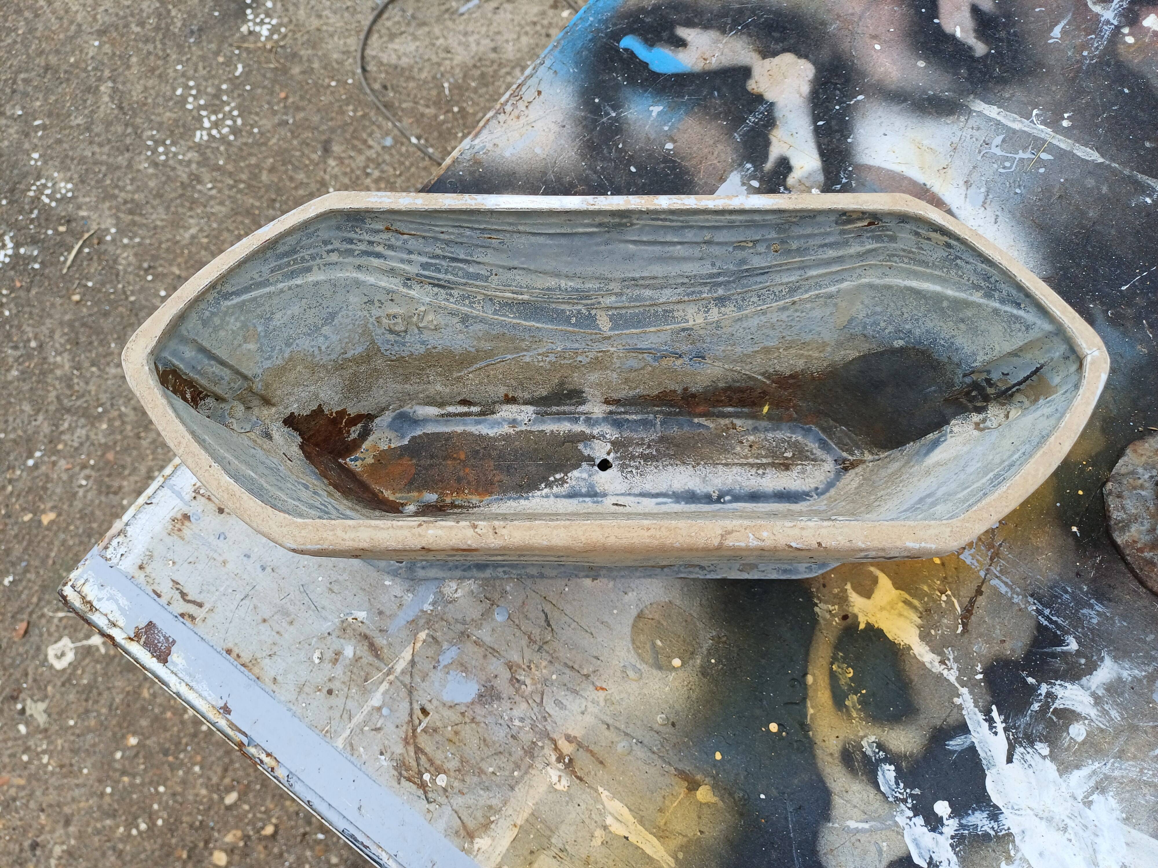 Set of 4 Cast Iron Planters 1900 from Charleville - Mézières