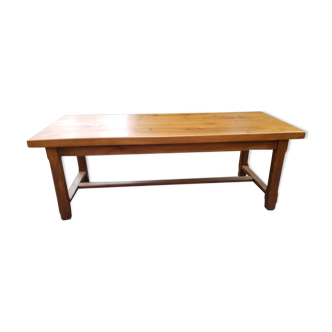 Farm table
