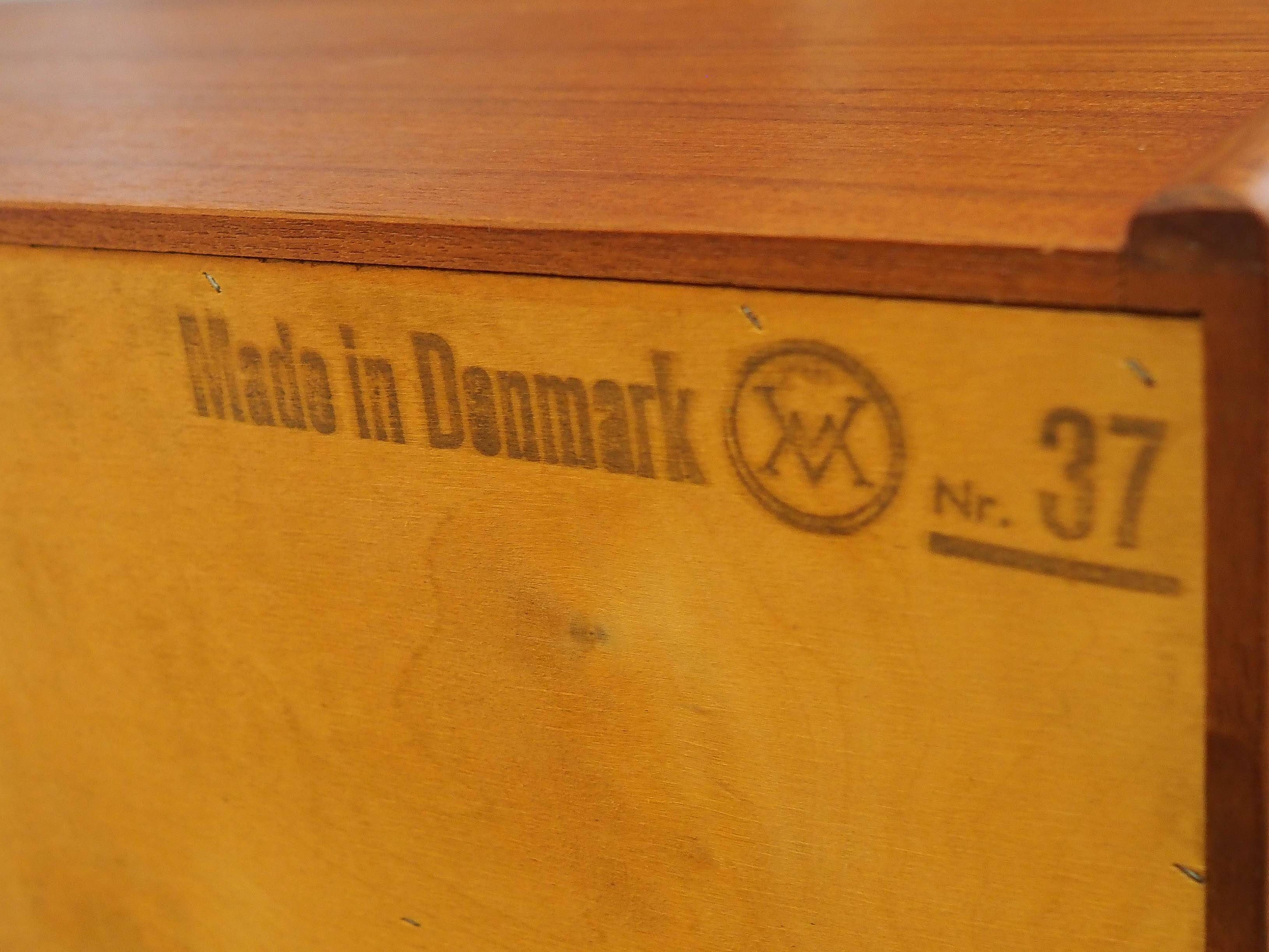 Teak secretary, Danish design, 1960s, Arne Wahl Iversen, Vinde Møbelfabrik