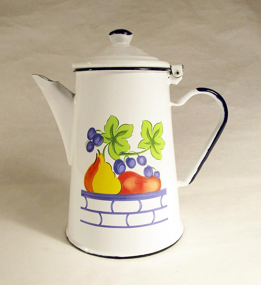 Retro style enamelled coffee maker