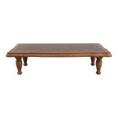 Solid wood coffee table with 4 legs