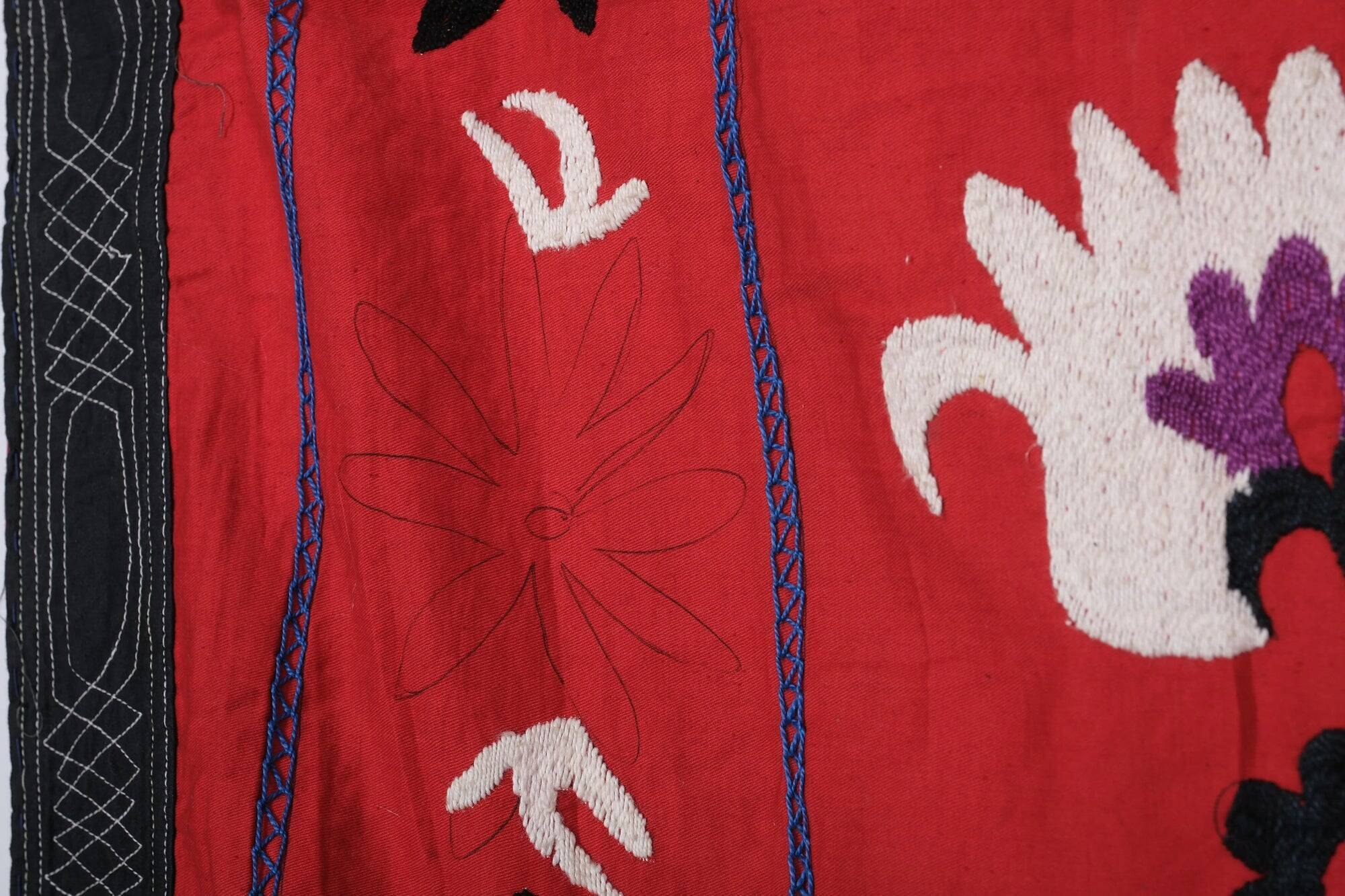 Vintage hand-embroidered tribal tapestry 222x231 cm