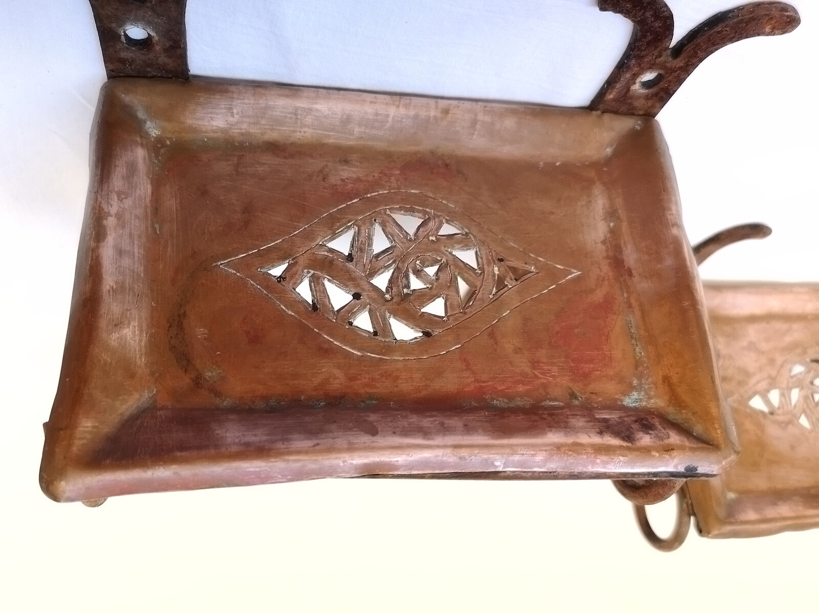 Pair of Arabic soap holders