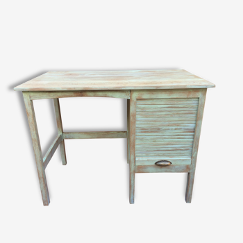 Small oak desk