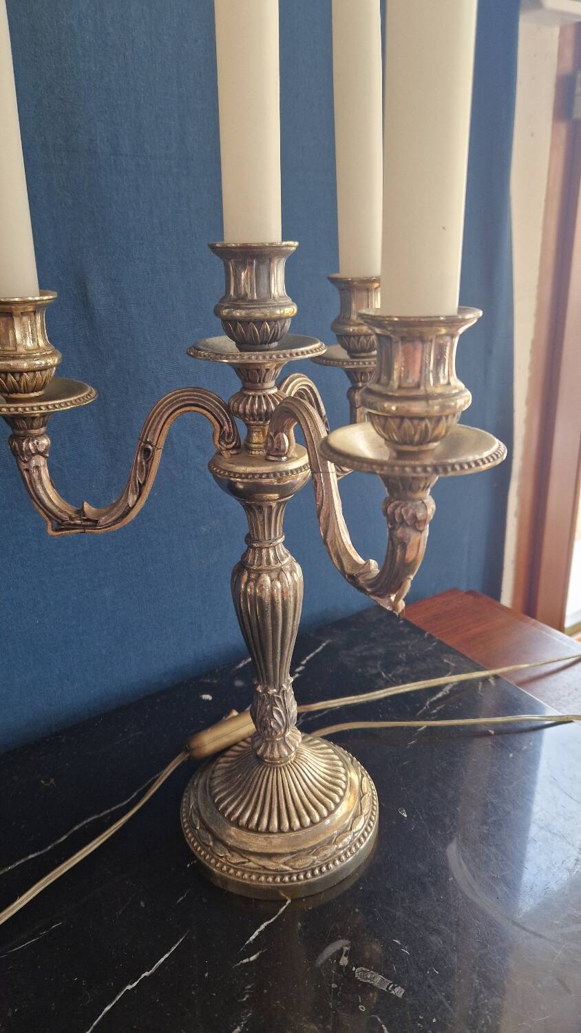 Paire de chandelier en métal argenté