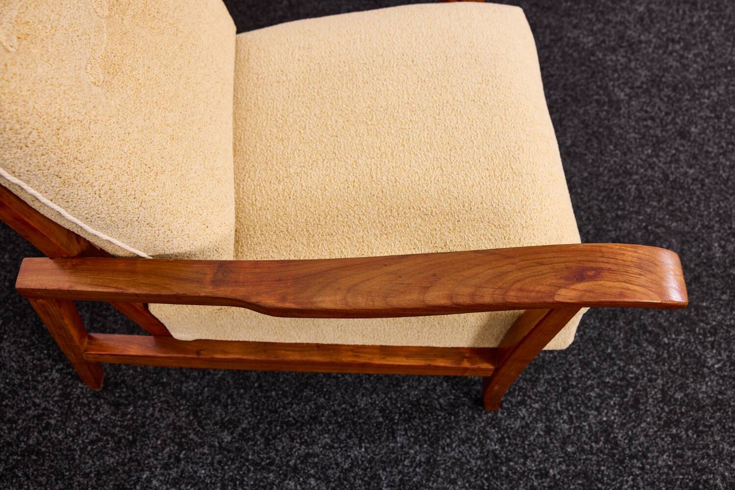 Paire de fauteuils vintage – Attributés à Károly Nagy, Hongrie, années 1940
