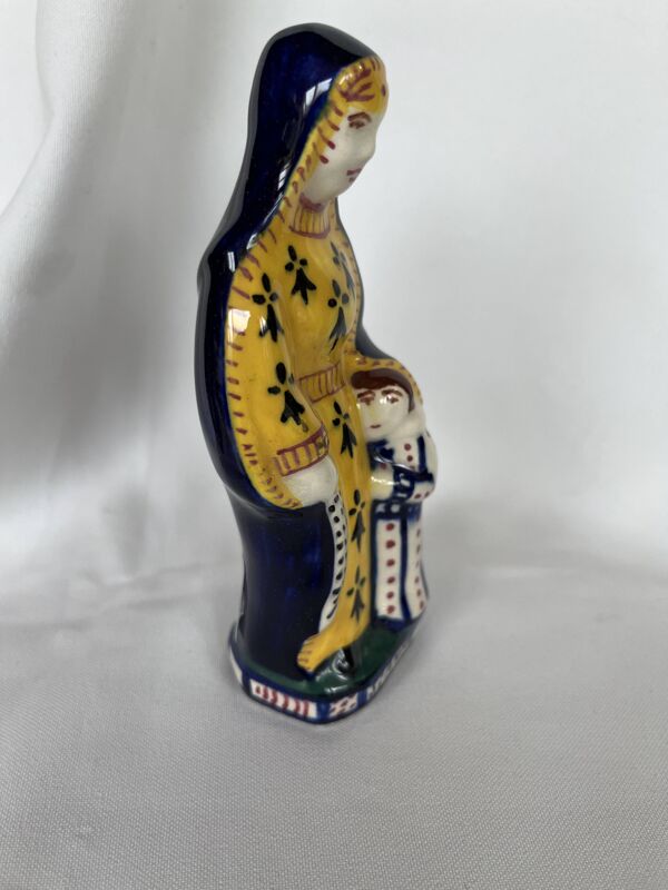 Ste Anne à l’enfant, faïencerie Henriot Quimper