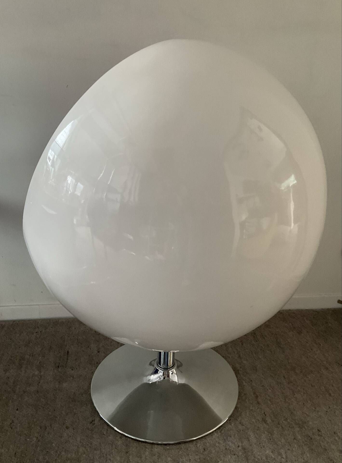 Ball Chair armchair from the 70s-80s.