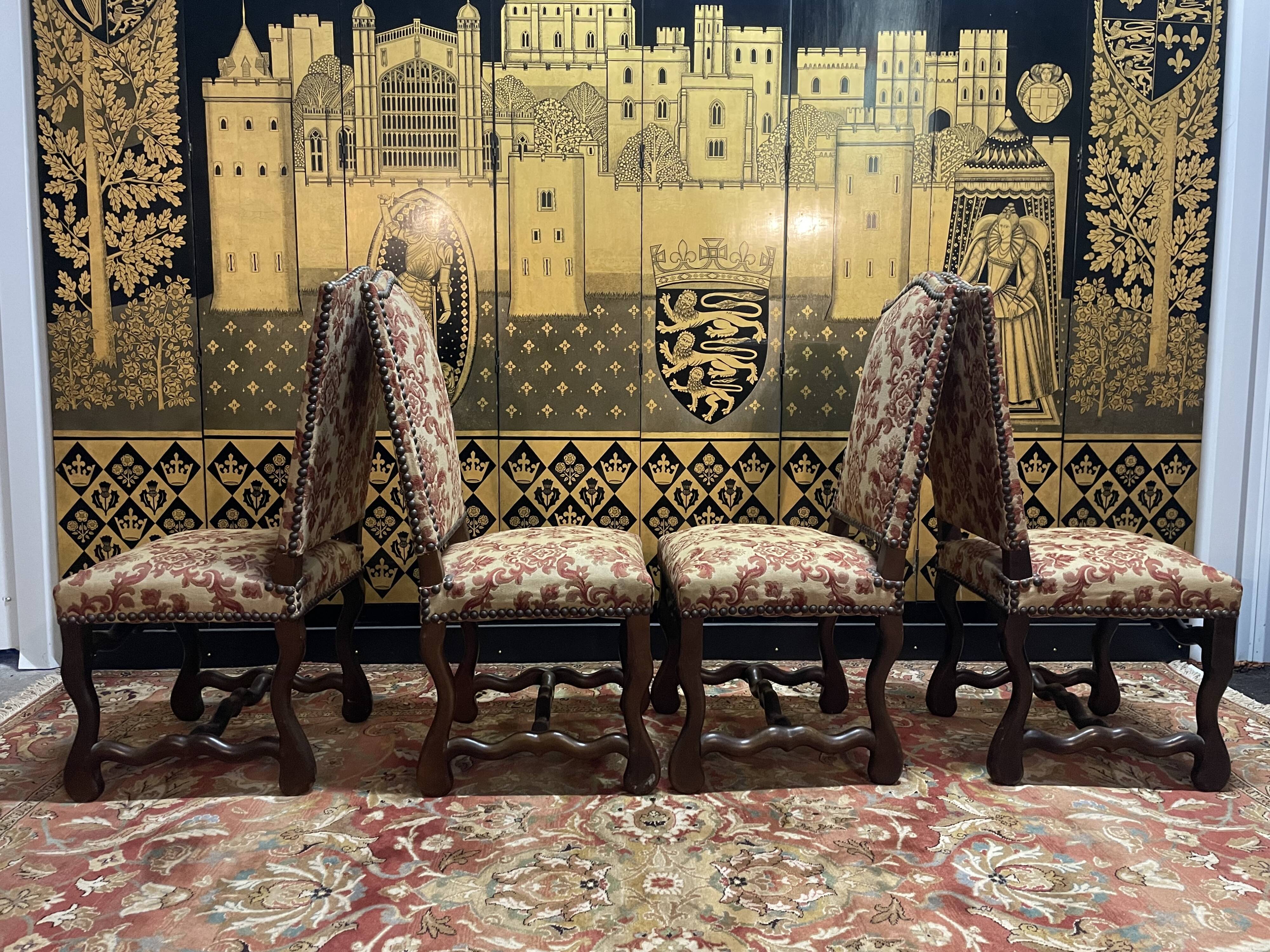 Set of 4 Louis XIII "Sheep bone" chairs