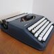 Typewriter, Olivetti Lettera 82
