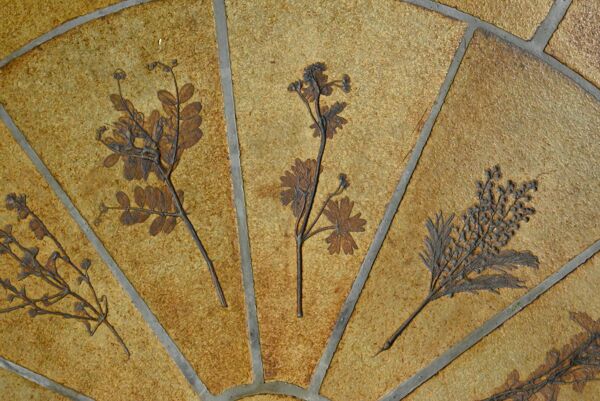 Table basse ovale signée R. Capron, collection les Herbiers, Vallauris – 1960