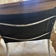 4 chaises MR10 Ludwig Mies Van Der Rohe