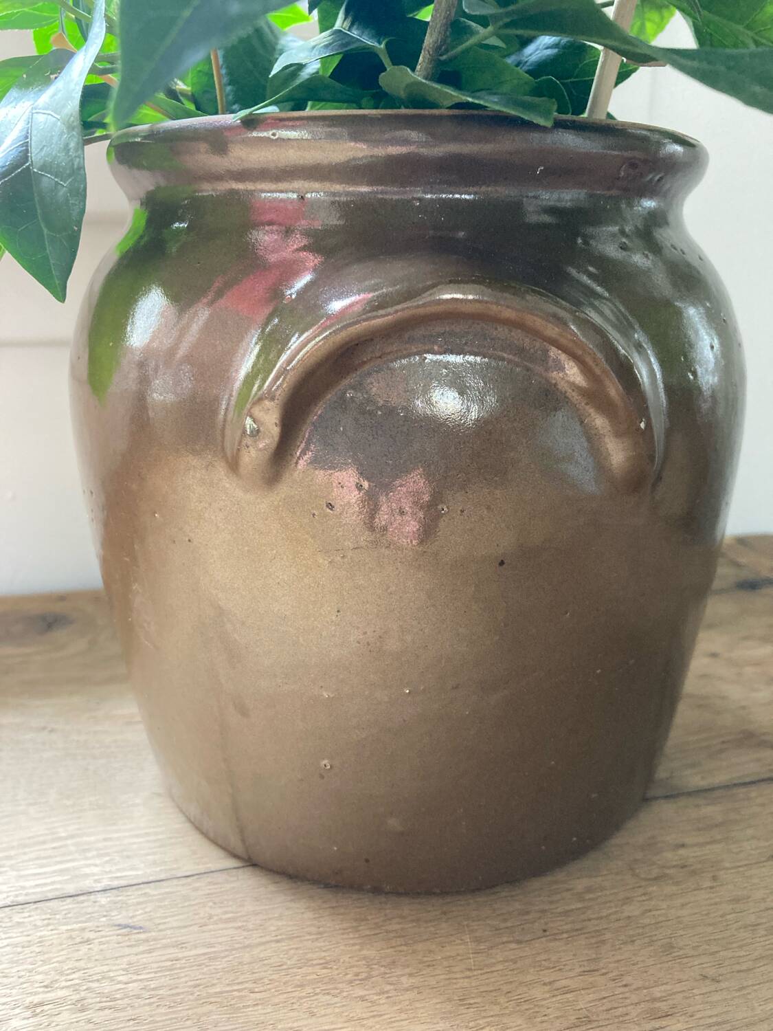Brown stoneware jar