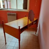 Vintage hairdresser with mirror Gautier