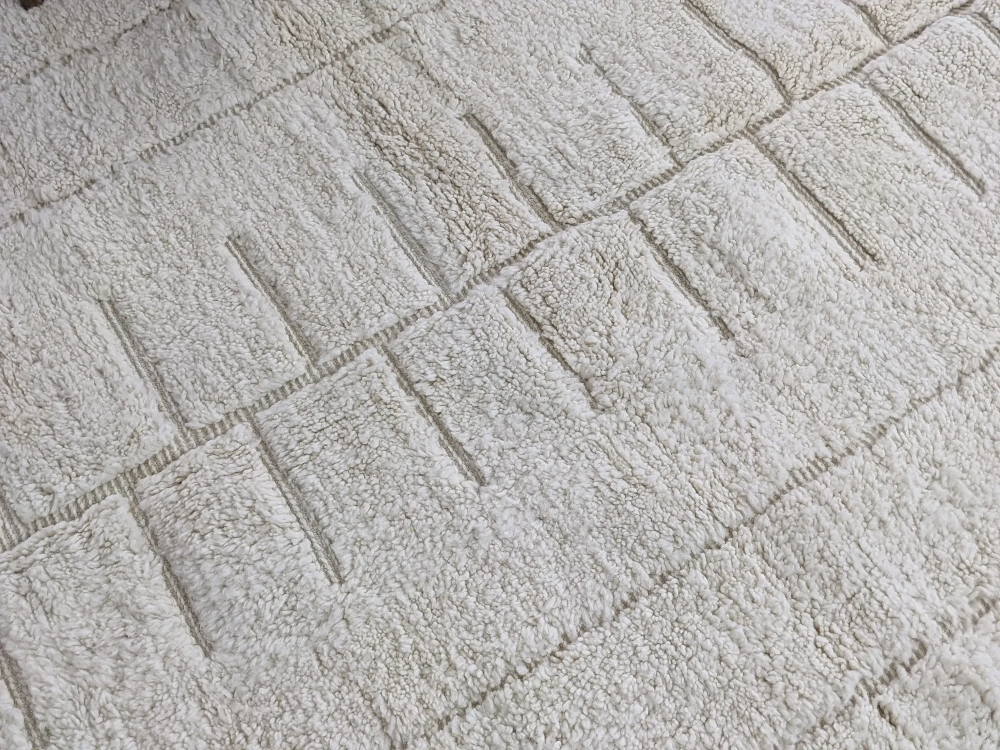 Large Beni Ouarain rug, 305 x 205 cm, G-335