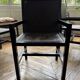 Ensemble de chaises et tabourets