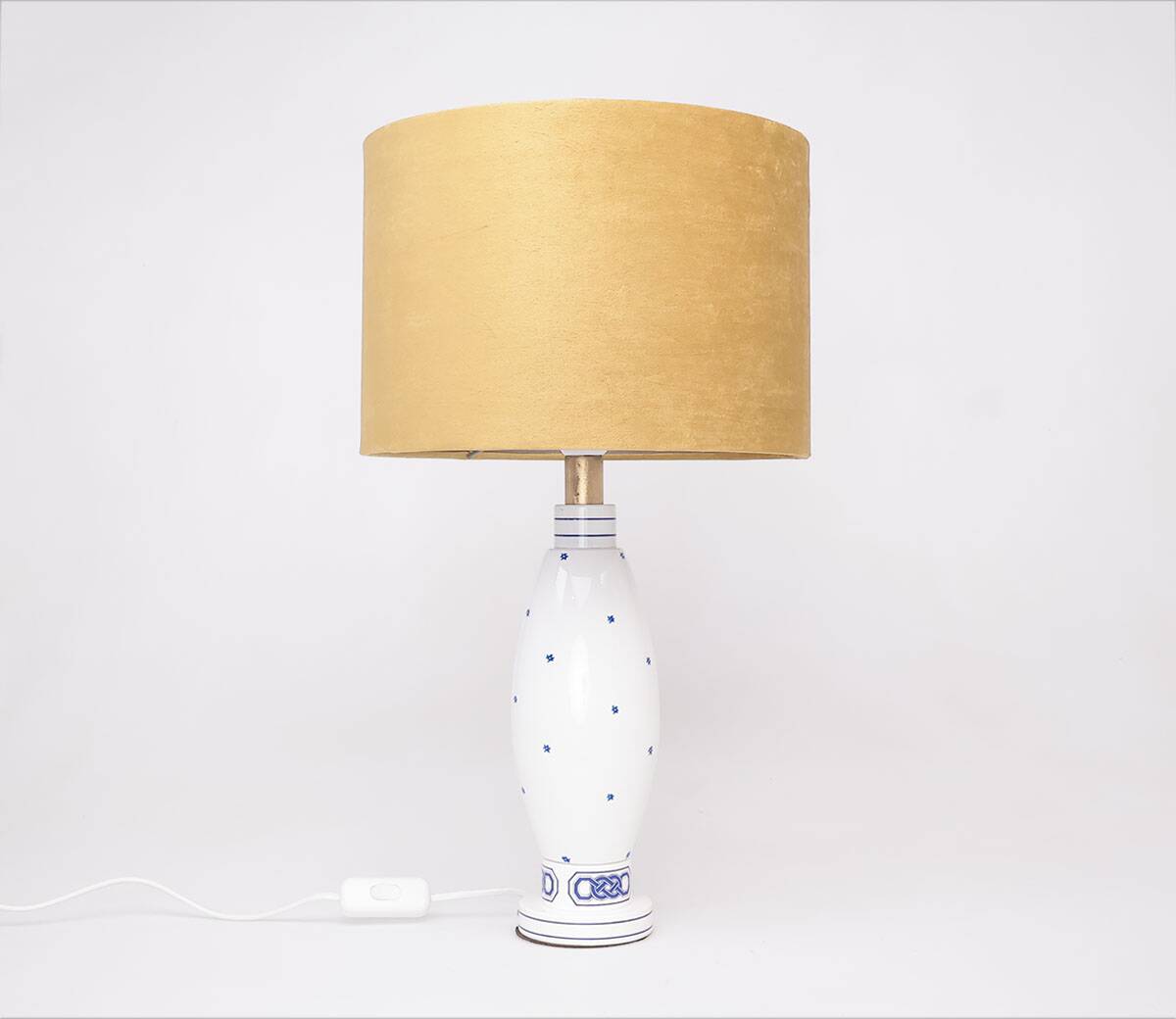 Set of 2 porcelain table lamps by Le Dauphin, 1970s