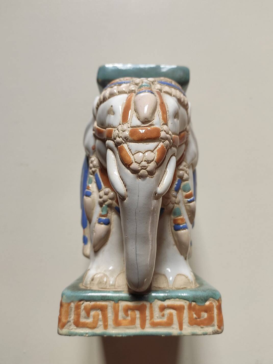 Porte plantes éléphant céramique émaillée