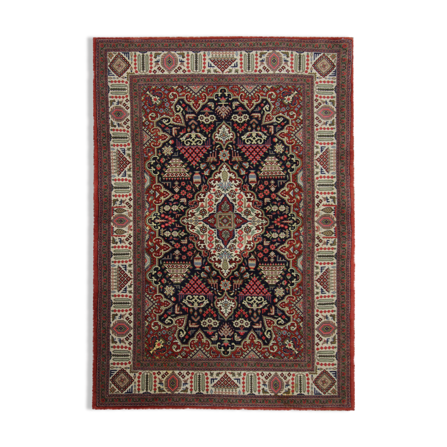 Traditional Persian Kashan Area Rug, Handwoven Oriental Carpet- 106x163cm