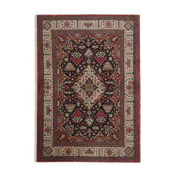 Traditional Persian Kashan Area Rug, Handwoven Oriental Carpet- 106x163cm