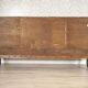 Cabinet de salon en noyer marqueté, années 1950
