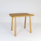 Sculptural mid-century stool in solid oak by Carl Gustaf Boulogner, Sweden, 1950s.