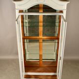 Meuble de présentation style Louis XV, bois peint