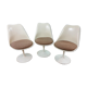 Chairs by Eero Saarinen, Knoll edition