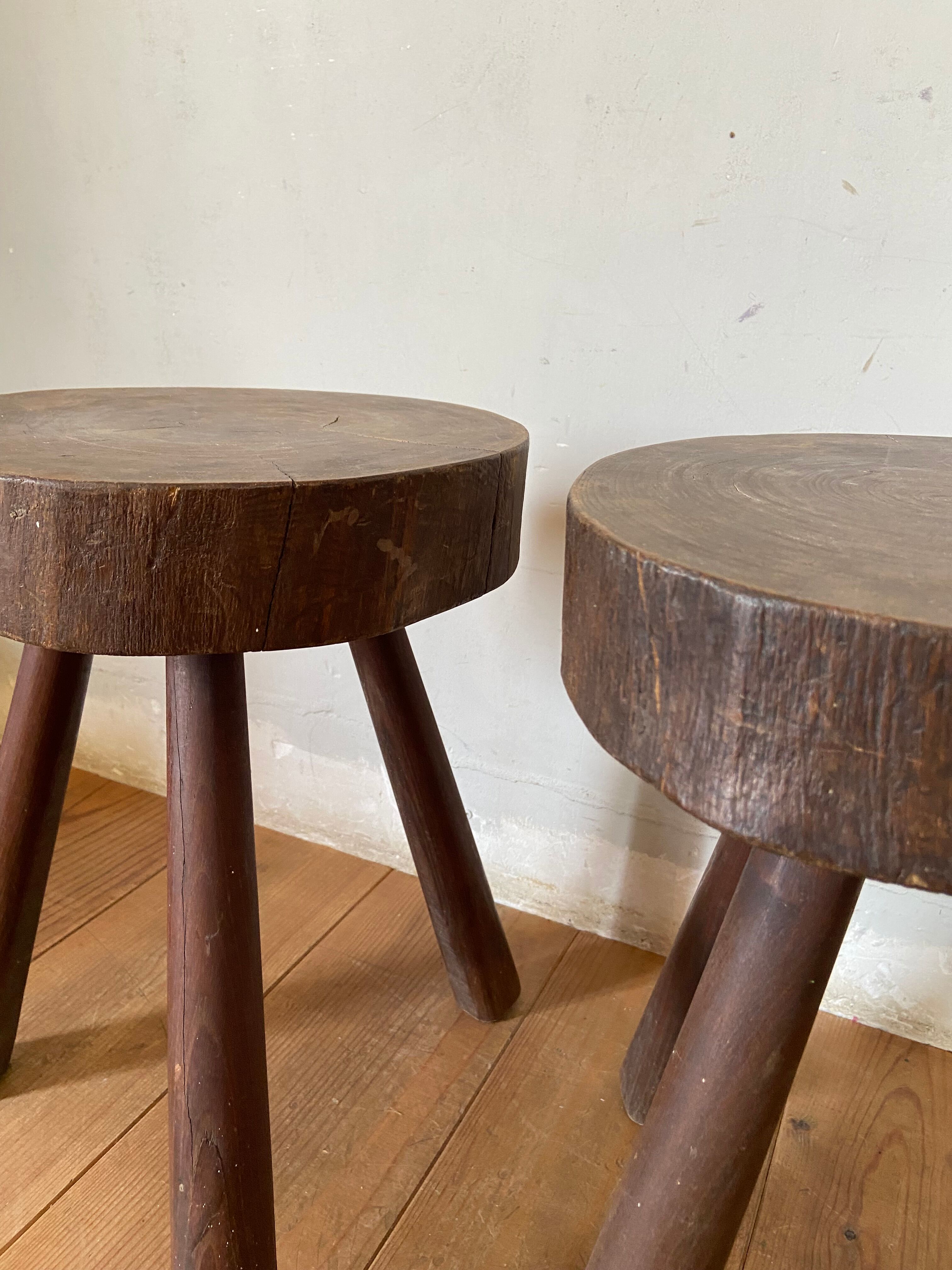 Pair of brutalist stool in solid oak 60s