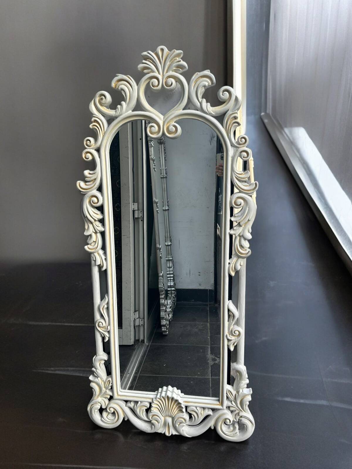 Miroir blanc en bois